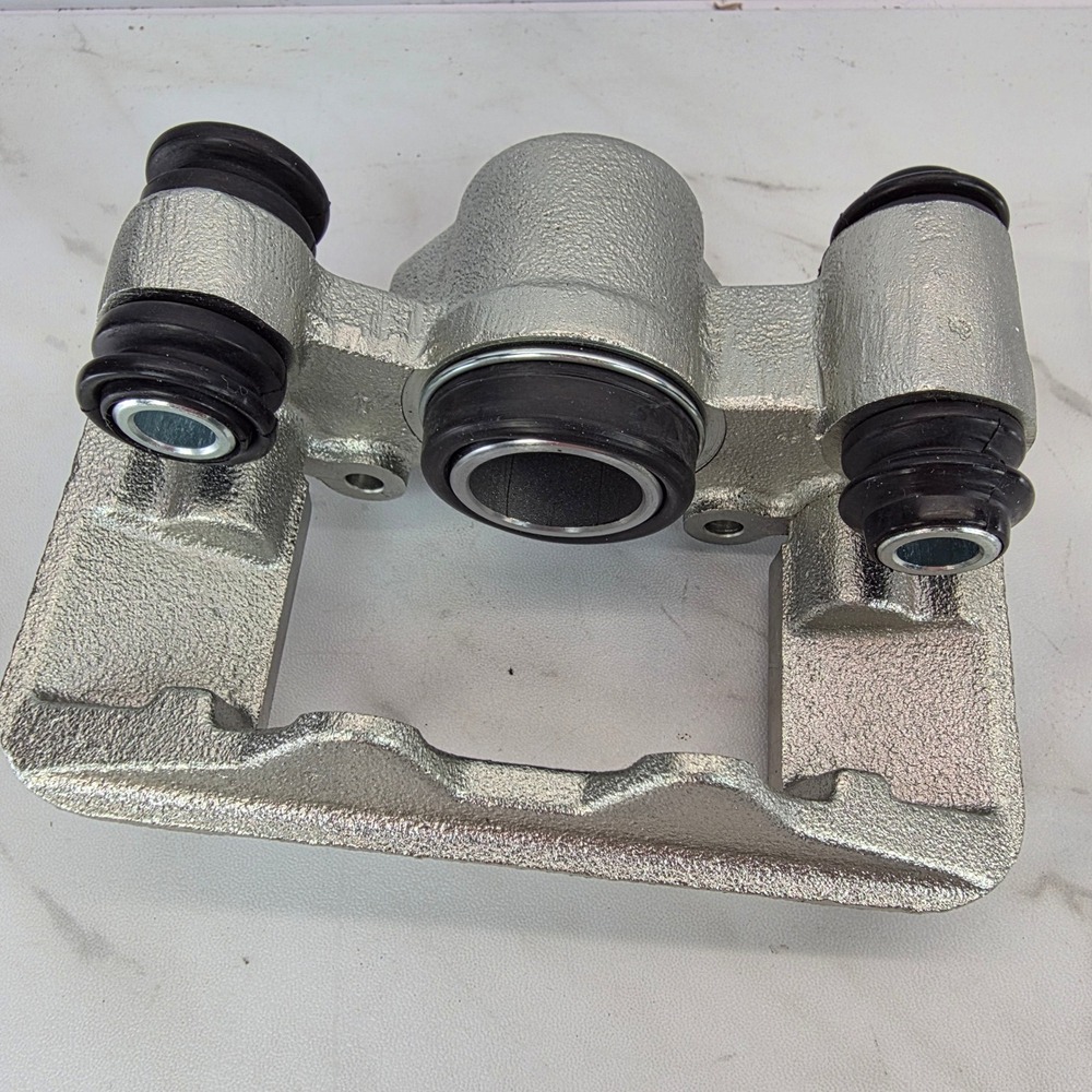 1 Rear‎ Brake Caliper Toyota RAV4 2004 2005 Right Side 192970 192971
